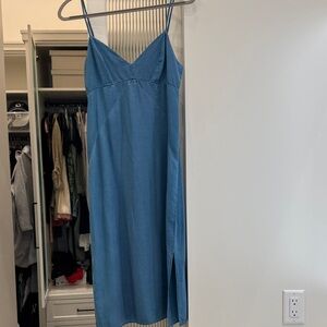 Splendid Blue Midi Dress